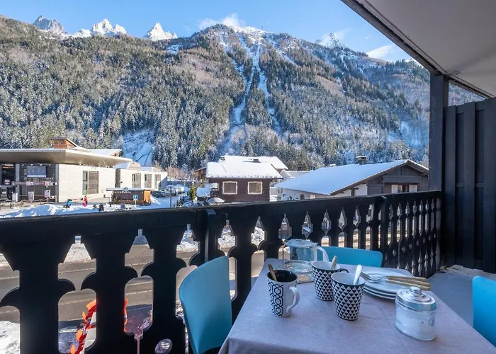 Sunny Centre Vue Mont Blanc Balcon 3 Personnes *